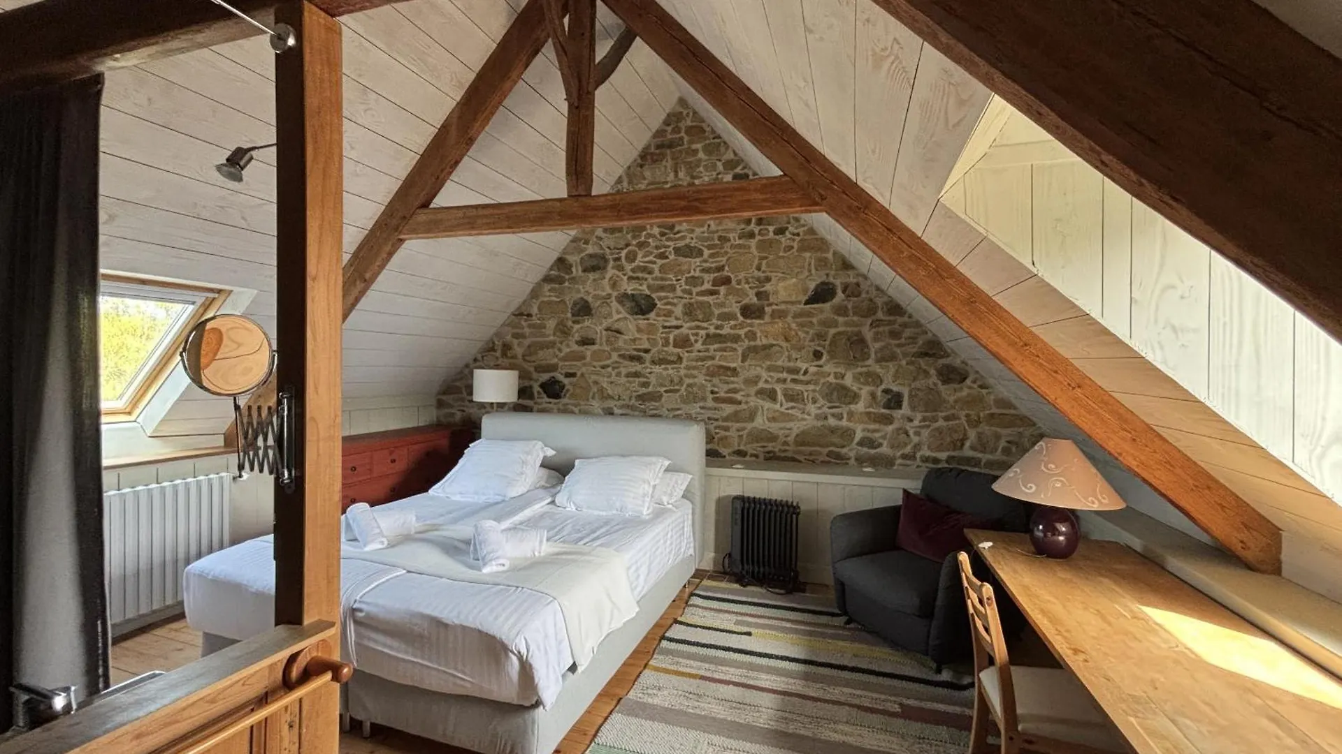 Douarenn Braz, Douarenn Braz A Haven Of Peace Villa Plougrescant